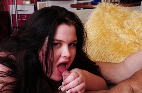 SSBBW action with hot fatty Linda having hardcore sex with her man